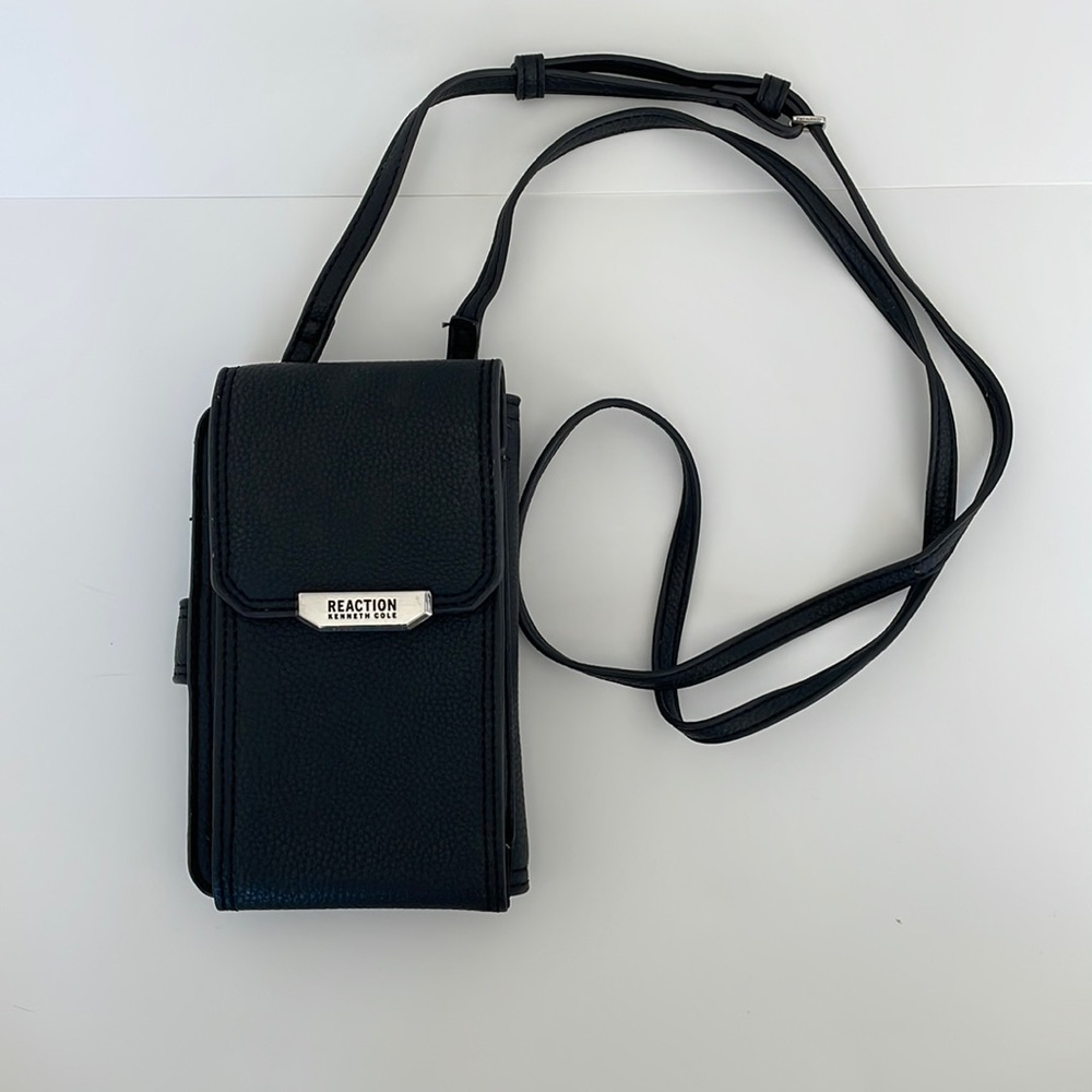 Reaction by Kenneth Cole Black Phone/Wallet Mini Crossbody Bag